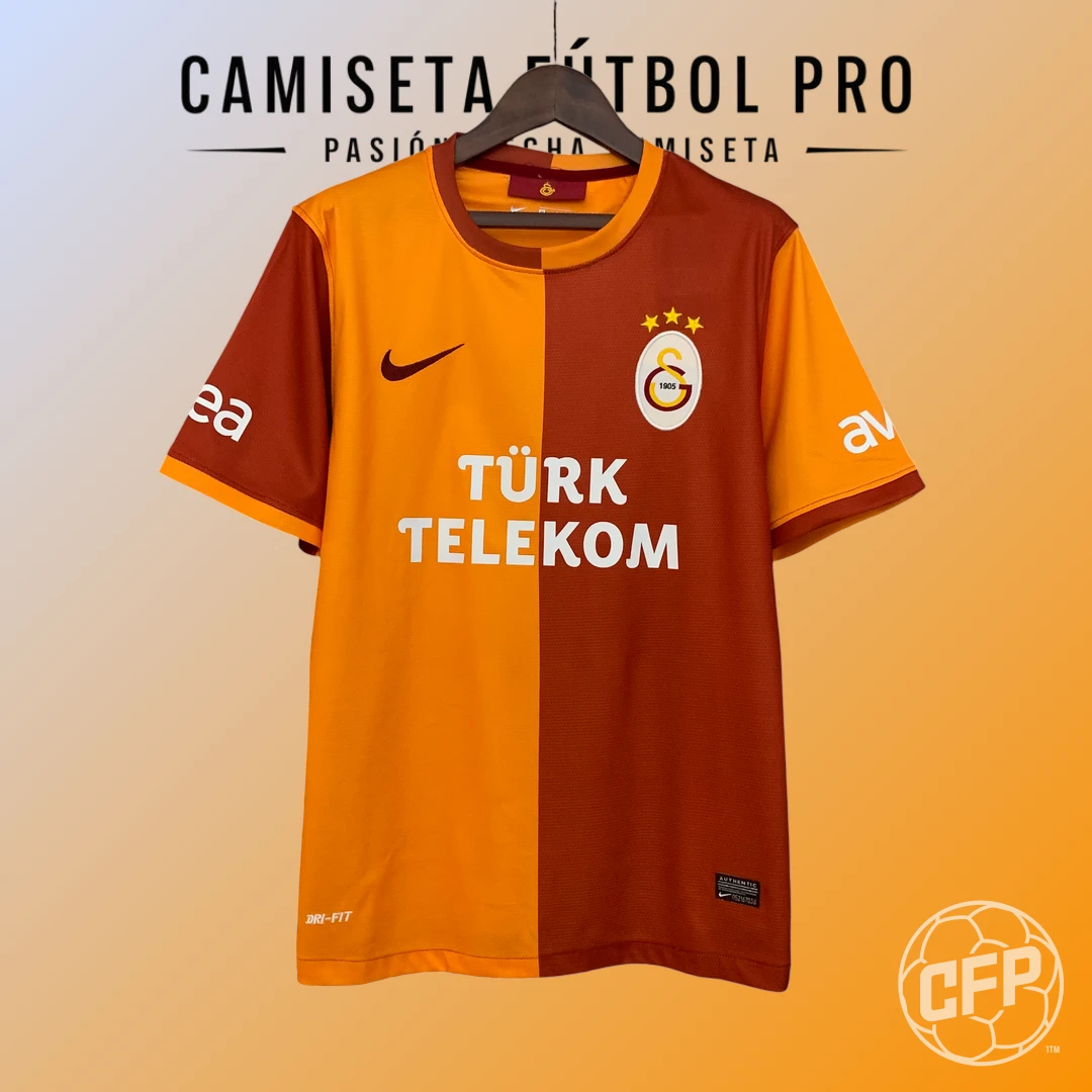 Resto-Del-Mundo-Galatasaray-2013-14-Primera-Equipacion-Adultos-Aficionado-1